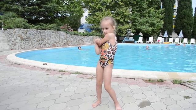 Милана перетанцевала Бьенсе ( Beyoncé - Single Ladies ) смотреть онлайн
