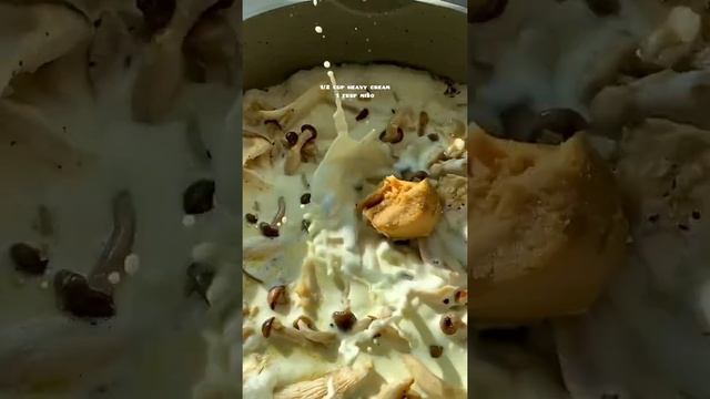 Creamy Mushroom Udon#shorts #youtubeshorts смотреть онлайн