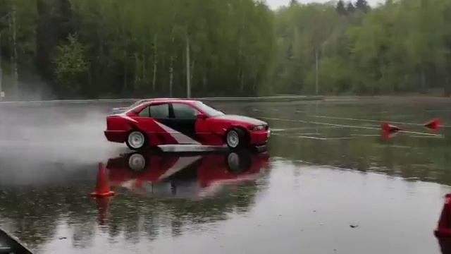 ПАРНЫЙ ДРИФТ БМВ Е36, M50B25 смотреть онлайн