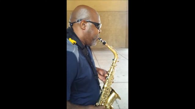 Sun Rah Tu's Overtone Blues смотреть онлайн