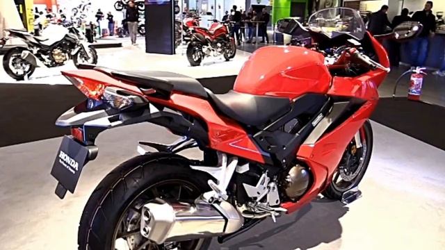 2017 Honda VFR800 F Preview смотреть онлайн
