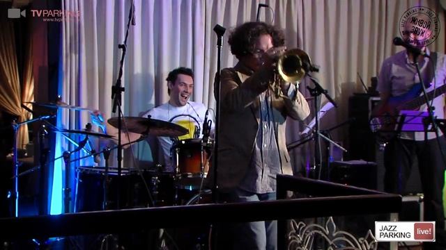 Alexey Batychenko - Paskal "Live at Jazz Parking" Video by TvParking.ru смотреть онлайн