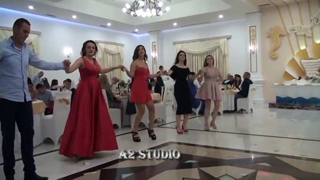 Valle e Kuksit - Miqte e rinj смотреть онлайн