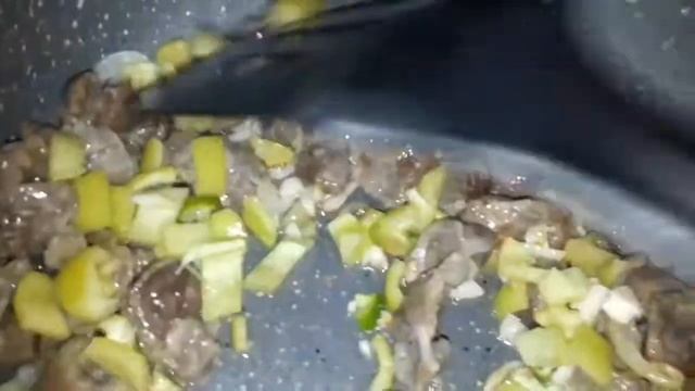 Քարաճիկով ուտեստ տոմատի սոուսով👍❤Куриные желудки в томатном соусе👍❤ Qarachikov utest tomati sousov👍 смотреть онлайн