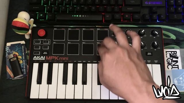 Classic Filipino Song Sampling. AKAI MPK Mini. FL Studio смотреть онлайн