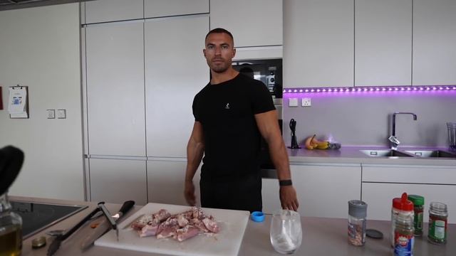 5 Easy Meals To Help You Gain Weight & Build Muscle смотреть онлайн