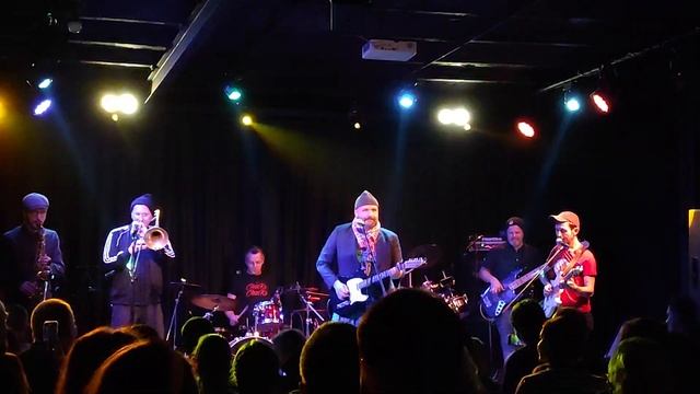 Markscheider Kunst — Бабушка