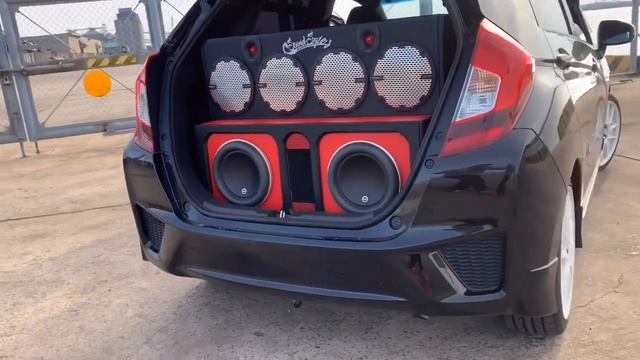 Honda Fit RS / SoundStyleAudioParts japão смотреть онлайн