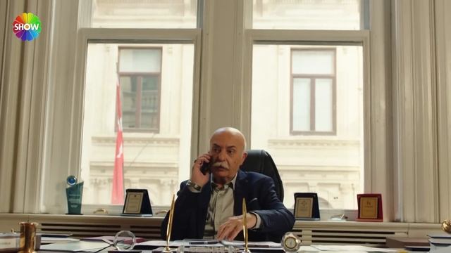 Abdullah'tan Alev'e iş jesti! | Kızılcık Şerbeti 11. Bölüm смотреть онлайн