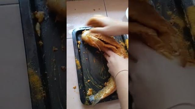 Marinate Fish 🐠 #ZinghaniPompiVlog #FishMarinate #fish #Marinate смотреть онлайн