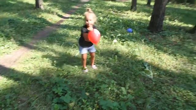 Шарики с Водой Челлендж. Взрываем шарики с водой | В гостях у Алисы и Егора смотреть онлайн