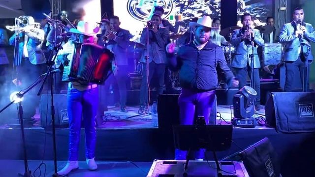 Los Júniors De La Montaña X Banda Ilusion- El Soldado Americano (FP SoldadoFest) 2022 смотреть онлайн
