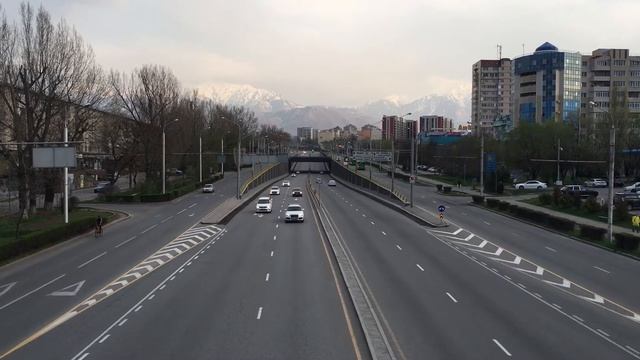 Алматы. Перед грозой. 7 апреля 2020 смотреть онлайн