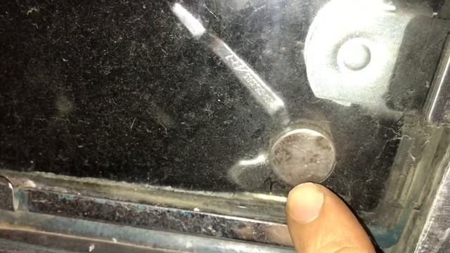 Демонтируем замок форточки ВАЗ 2101, 2102, 2103, 2106