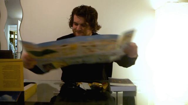Unboxing the Machines: An Unboxing Video смотреть онлайн