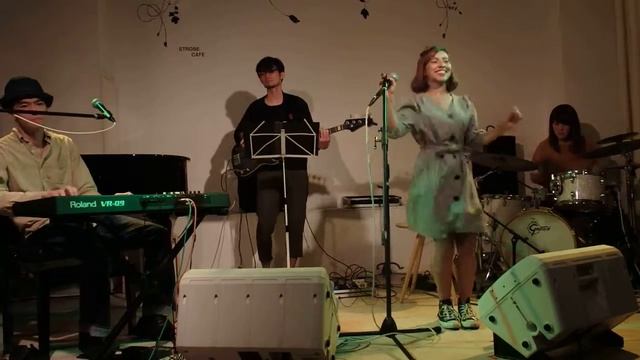20180905 MILLI MILLI BAR＠北参道ストロボカフェ（4）「Sandalia Dela」 смотреть онлайн