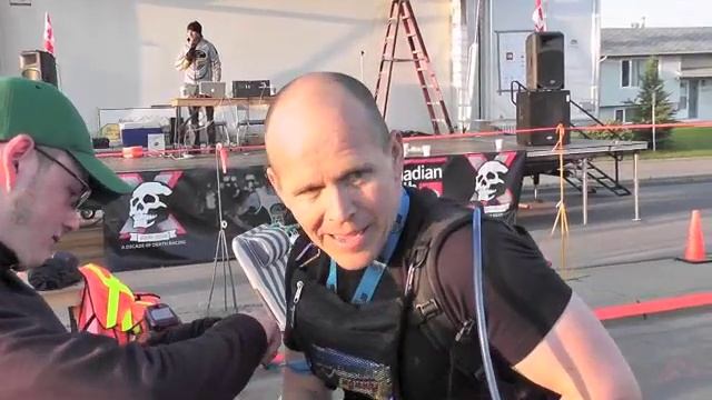 Øyvind Hammer i mål etter 125 km på 22 timer og 50 min. Canadian Death Race смотреть онлайн