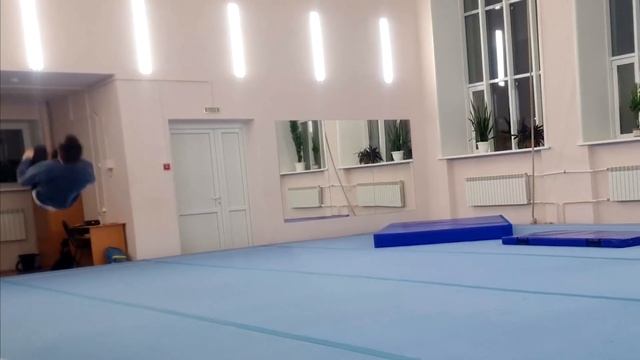 Sport Corps Chapter 5 - Олдов всё больше смотреть онлайн