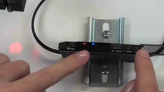 7. E3X-HD Fiber-optic Amplifier - How to Reset the Amplifier to Factory Default Settings смотреть онлайн