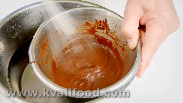 Simple Chocolate Mousse Made With Only Water and Chocolate смотреть онлайн