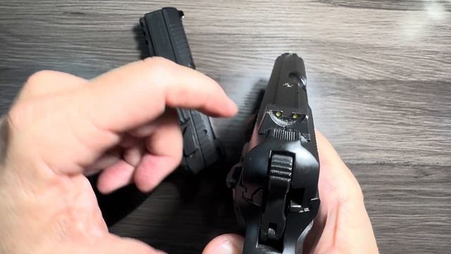 CZ P07 vs 75D PCR - What Is CZ’s Best Compact Gun? смотреть онлайн