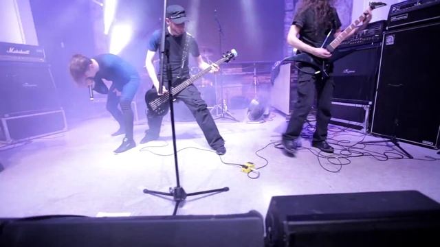 MAGNETIC STORM - Headshot (Official Live Video)