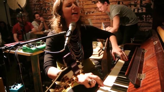 Jónás Vera & Porteleki Áron: Live at Lumen pt.3. 2014.11.15. смотреть онлайн