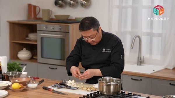 Синие мидии  фаршированные сыром. Рецепт приготовления мидий темпура изысканная закуска для стола