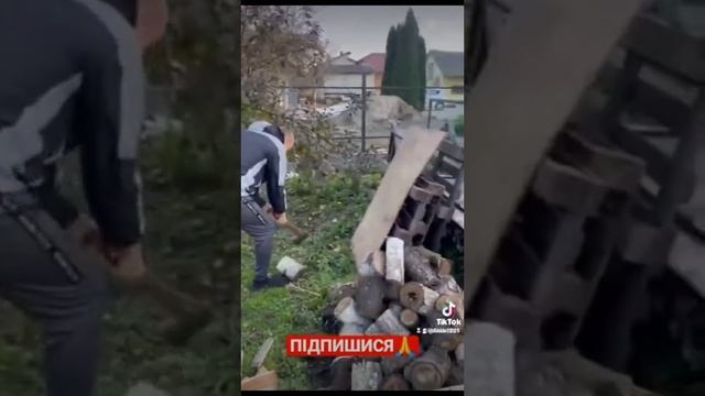 льолік приколи 😅😅😅😅 смотреть онлайн