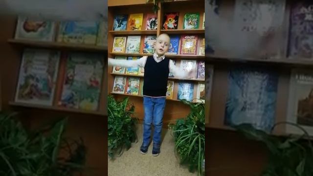 Страна читающая Артем Сазонов читает произведение «Еще в полях белеет снег)» Ф. И. Тютчева смотреть онлайн