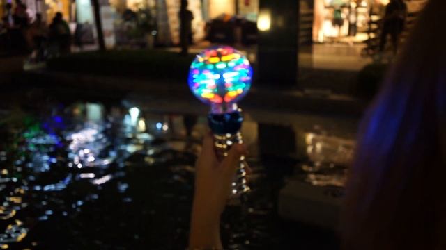 LED Magic Spinning Ball-1 смотреть онлайн