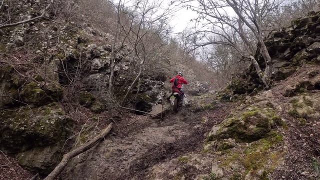 Грязный маршрут в Богатовке (Судак), Хард и Страдание. KTM, Husqvarna, Kews 2T, Kayo , GR7 2T, GR8. смотреть онлайн