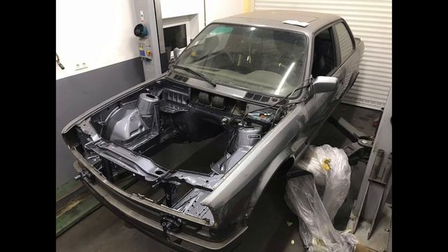 BMW 24V Motoren 1990 - 2005 M50 M52 M52tü M54 - Einbau in E30 смотреть онлайн