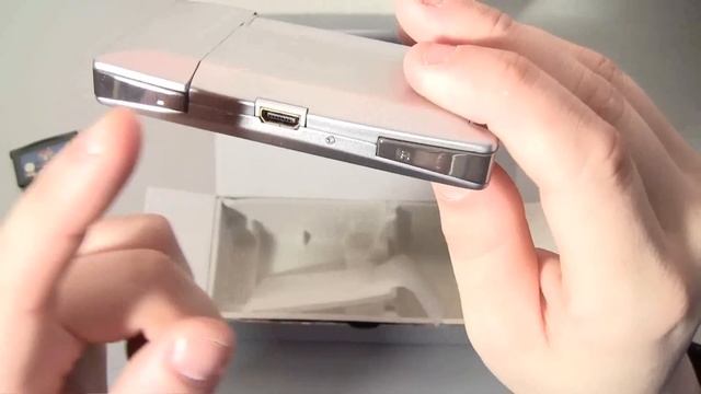Unboxing Gameboy Micro (German) смотреть онлайн