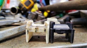 ремонт, а точнее замена ограничителей дверей в mazda cx5