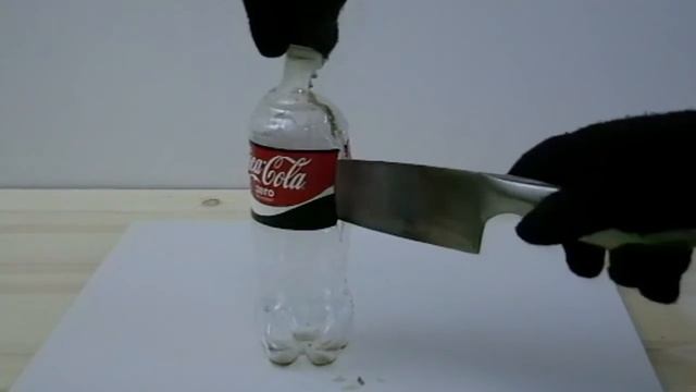 РАСКАЛЕННЫЙ НОЖ VS COCA COLA FANTA PEPSI HOT KNIFE VS COCA COLA PEPSI FANTA смотреть онлайн