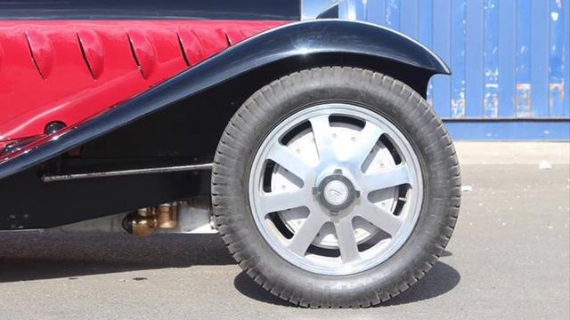1937 Bugatti Type 57 (Type 57C) for sale смотреть онлайн