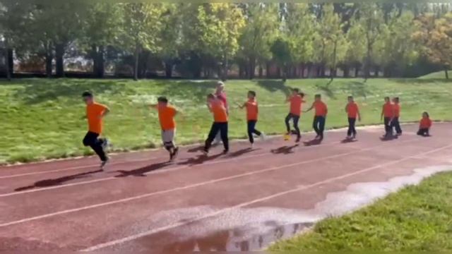 Әртүрлі физикалық жүктеме кезіндегі ағзадағы өзгеріс (10Х30 үзіктеріне уақытқа жүгіру) смотреть онлайн