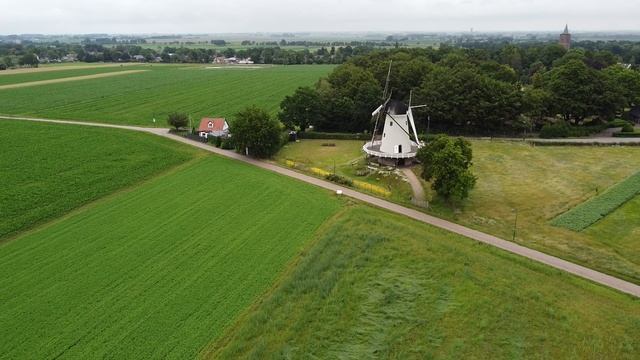 Molen De Windhond Soest (2) смотреть онлайн