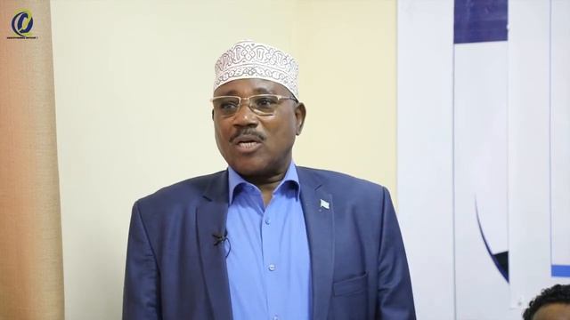 R/W ku xigeenka XFS oo ka qeybgalay Kulan loogu duceynaayey A.H.U.N Prof Daahir Xasan Gutaale. смотреть онлайн
