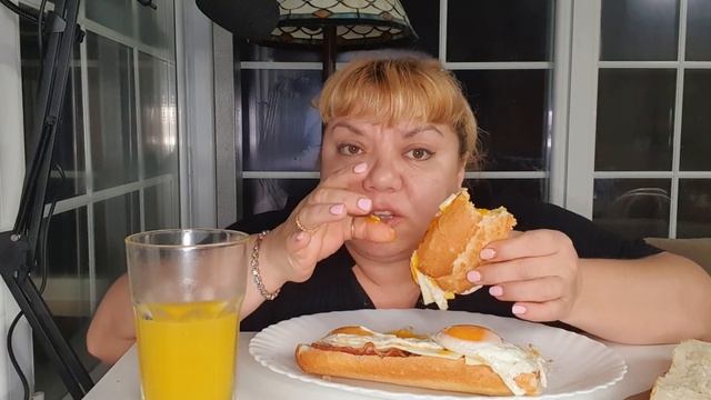 MUKBANG 🤣НЕТ НЕ ТРЕСНУ😄ЯЙЦА🍳🍳НАТАЛИЯ КУРБАНОВА ИСПАНИЯ МУКБАНГ #мукбанг#mukbang#яичницаВхлебе
