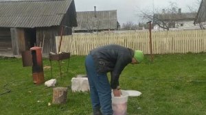 ВЛОГ : ЗАБИЛИ ПОРОСЕНКА/ ДЕЛАЕМ КОЛБАСКИ/ ПЕРЕКРУЧИВАЕМ МЯСО НА ФАРШ