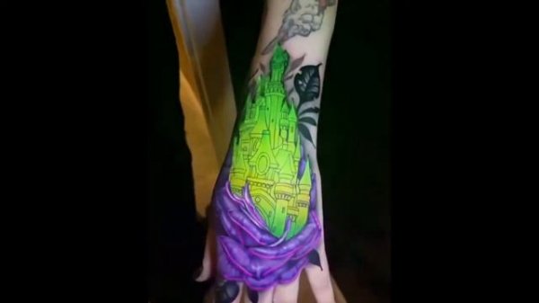 Amazing Neon Tattoos ep5 / Glow in the Dark Tattoos / Glowing tattoo I Helping hands tattoo