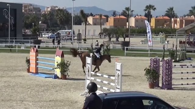 Beech Hill Lucia 1 35 MET 3 Oliva смотреть онлайн