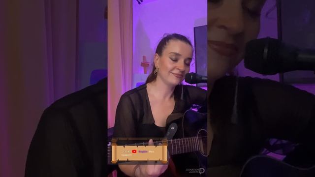 Домашний стрим на укулеле и гитаре в Шортс #shorts #песни90х #песни80 смотреть онлайн