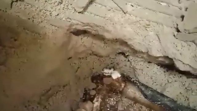 Саморіз у трубі став причиною прихованого витоку смотреть онлайн