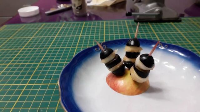 Шаг 9 1 3 Бутерброд ОСА Каша ОСА Фруктовая ОСА Готовим с детьми и для детей Учись читать, малыш! смотреть онлайн