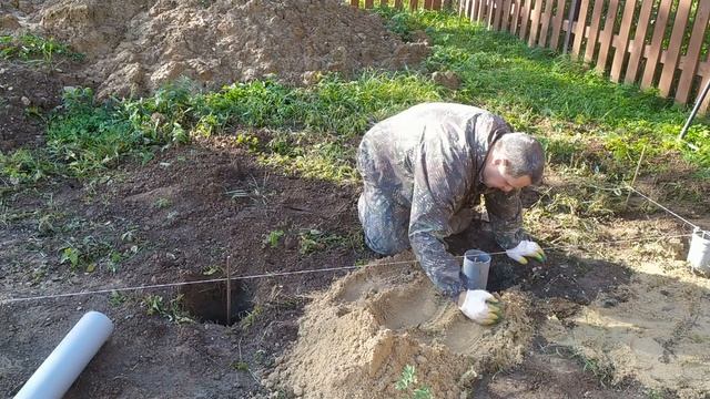 ТЕПЛИЦА МИТЛАЙДЕРА. Часть 1. ФУНДАМЕНТ ДЛЯ ТЕПЛИЦЫ СВОИМИ РУКАМИ. смотреть онлайн