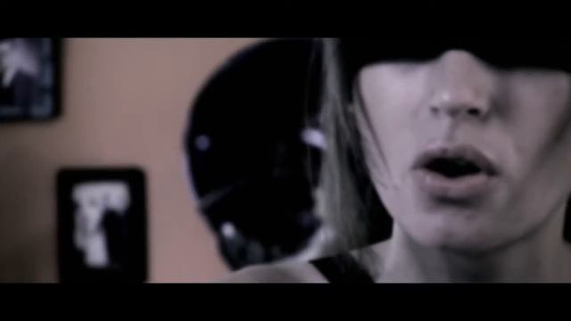 Moonbeam Feat. Avis Vox.mp4 смотреть онлайн