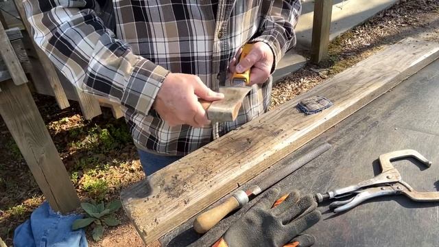 Rude Awakening! Soft Metal In My Collins 1 1/4 lb Camp Axe смотреть онлайн